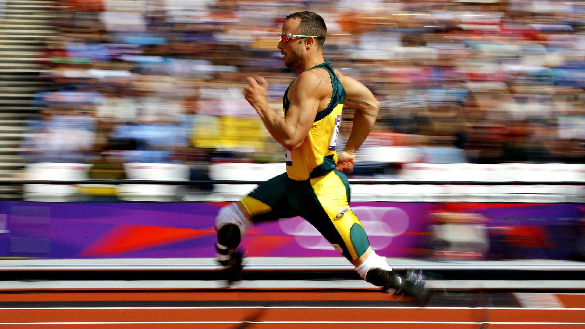 澳网最新形势：巴塞罗那高居榜首，马德里竞技强势追赶，冠军归属成迷